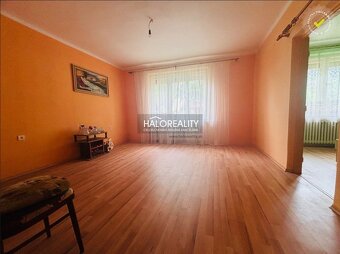 HALO reality - Predaj, rodinný dom Hamuliakovo, s veľkou gar - 4