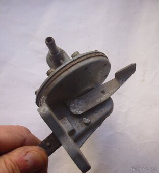 SKODA 120 ac-pumpa originál - 4