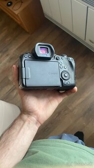 Canon eos R6 - 4