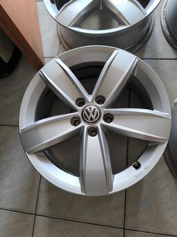5x112 r17 Volkswagen - 4