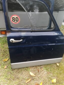 Renault 4 - 4