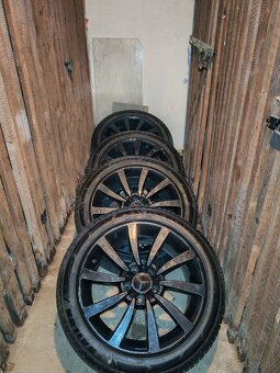 Pneumatiky 245/45 R17 - 4