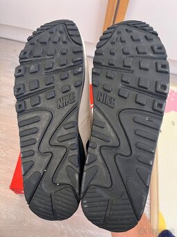 Nike AIR MAX 90 - 4