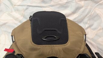 Oakley BATHROOM SINK UNISEX - Batoh - coyote - 4