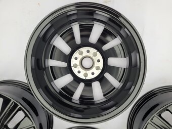 Kované disky Volkswagen T7 Multivan R17 - 4