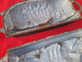 Liatinová forma na Veľkonočného barančeka-benešník. - 4