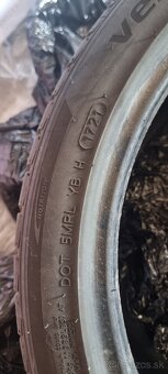 R18 255x35 , 225x40 Hankook Ventus V12 Evo2 - 4