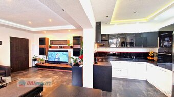 TOPOĽČANY – 2 – DOMY za cenu 1 / širšie centrum mesta / - 4