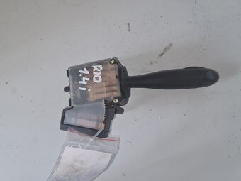 Prepínacie páčky Kia Rio II - 4