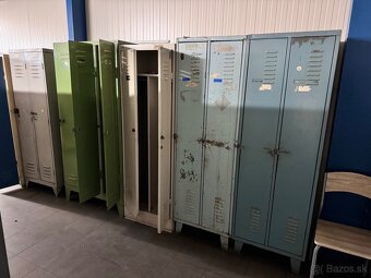 Kovová šatníková skriňa - 4