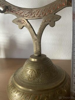 Mosadzný zdobený malý gong. - 4