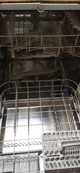 Umyvačka riadu AEG - 4