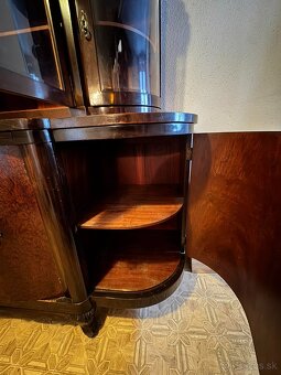 Starožitná komoda - 4