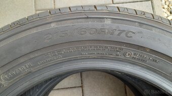 COOPER 215/60 R17C - 4