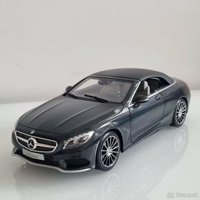 Mercedes modely 1:18 - 4