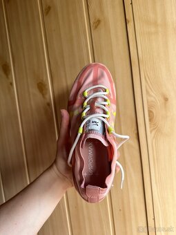 Nike Vapormax Pink Tint Volt [size 39] - 4