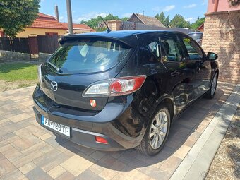 Mazda 3---1.6i-benzin--77Kw-105Ps-najazdené.-157300km - 4