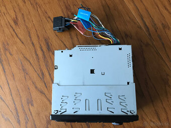 Kenwood KDC 120RY 4x50W USB, AUX - 4