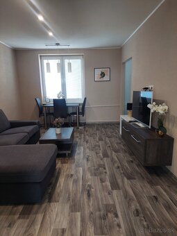 Predám 2 izb. byt s balkónom - 4