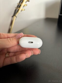 Apple AirPods gen. 1 - 4