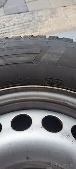 Zimne pneu 215/65r16c - 4