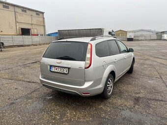 Ford Focus - 4