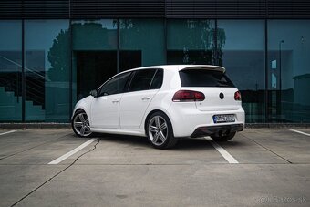 Volkswagen Golf 2.0 TFSI 270k R 4-Motion DSG - 4