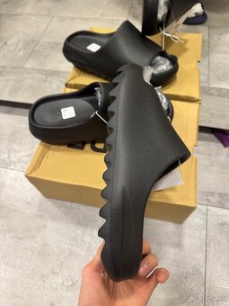Yeezy slide. šľapky - 4