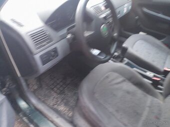Skoda fabia - 4