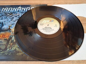 Lp IRON ANGEL  - Winds of War - 4