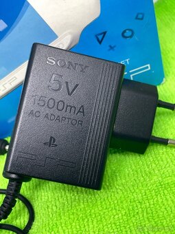 Sony PSP-E1004 Street +box biely - 4