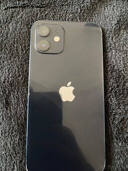 iPhone 12 - 4