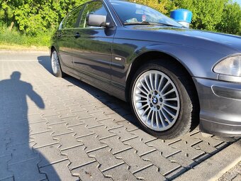 BMW E46 330d - 4