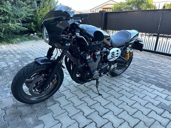 Yamaha XJR 1300 Racer - 4