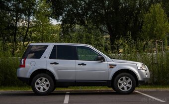 Land Rover Freelander 2 2.2 TD4 S - 4