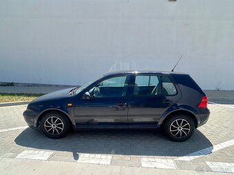 Volkswagen Golf 1.4i 55kw 242 650km - 4