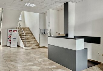 Špičkové obchodno - kancelárske priestory na mieru - OPROTI - 4