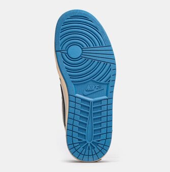 Nike fragment x travis scott x air jordan 1 - 4