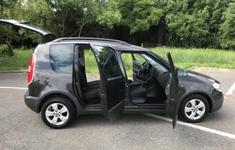 Škoda Roomster 1.2 TSI Scout - 4
