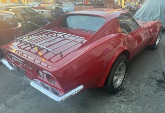 Chevrolet Corvette C3 z roku 1971 - 4