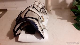 Predám brankársku lapačku Vaughn - 4