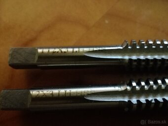 Predam trápez zavitnik Tr12x3 aj lavy - 4