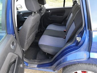 Ford Fusion 1.6 100 PS r.v. 2010 - 4