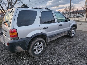 Ford maverick 2.2 benzin 110 kw - 4