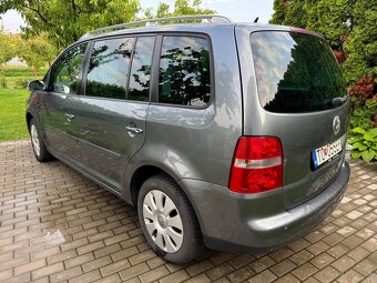 Volkswagen Touran 2.0 TDi - 4