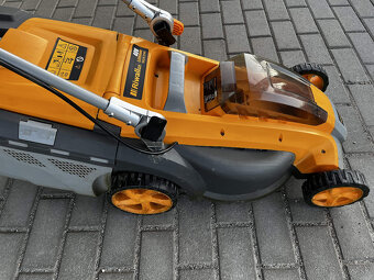 Akumulátorová kosačka Riwall PRO Ralm 3740i s batériou - 4