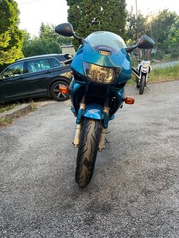 Honda VTR1000 - 4