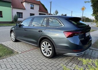 Škoda Octavia SCOUT 2.0 TDI DSG COMBI nafta automat 147 kw - 4