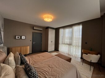 NA PRENÁJOM MODERNÝ, ZARIADENÝ 3-IZBOVÝ BYT, KE SEVER - 4