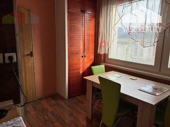 Predám 3 izbový byt Ilava, SNP - 80 m2 - 4